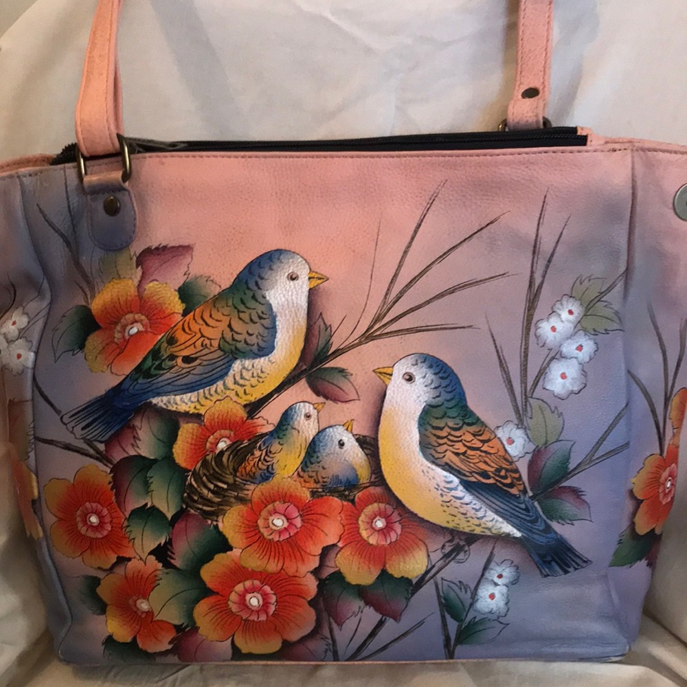 Anuschka hand painted leather purse. Birds & nest. Easter, Mother’s Day. EUC
